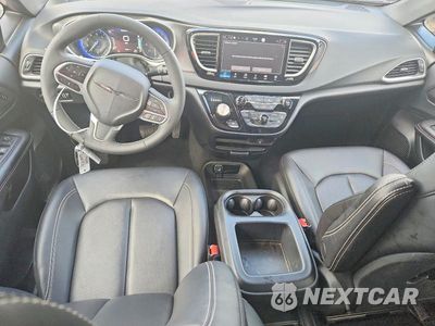 Zdjęcie 8 z 13 samochodu: 2026 CHRYSLER PACIFICA SELECT VIN:2C4RC1BGXTR235644 - miniatura
