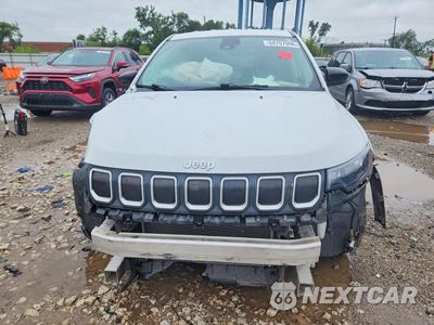 Piąte zdjęcie samochodu w środku: 2022 JEEP COMPASS SPORT VIN:3C4NJCAB1NT139410 - miniatura