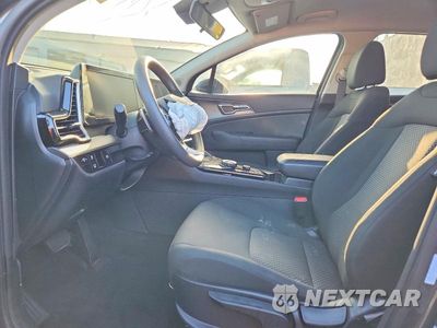 Zdjęcie 7 z 14 samochodu: 2025 KIA SPORTAGE LX VIN:KNDPUCDGXS7263909 - miniatura