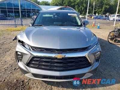 Piąte zdjęcie samochodu w środku: 2025 CHEVROLET BLAZER 2LT VIN:3GNKBCR47SS253040 - miniatura