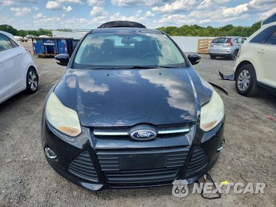 Piąte zdjęcie samochodu w środku: 2013 FORD FOCUS SE VIN:1FADP3F20DL274311 - miniatura