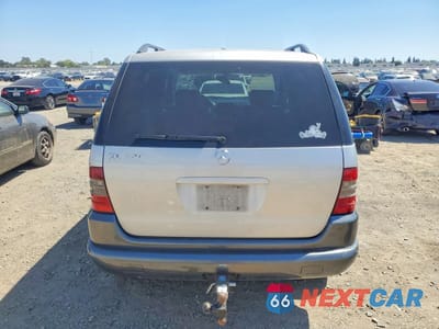 Zdjęcie 6 z 14 samochodu: 1998 MERCEDES-BENZ ML 320 VIN:4JGAB54E8WA037507 - miniatura