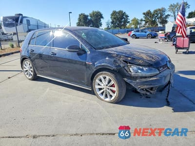 Czwarte zdjęcie samochodu z boku: 2018 VOLKSWAGEN GTI S/SE VIN:3VW447AU4JM292991 - miniatura