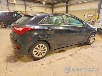 Trzecie zdjęcie samochodu z tyłu: 2016 HYUNDAI ELANTRA GT BASE VIN:KMHD35LH7GU276911 - miniatura