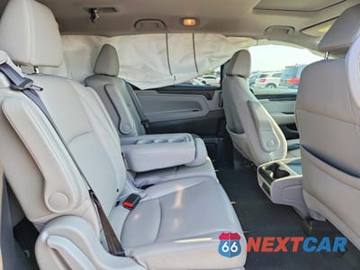 Zdjęcie 11 z 13 samochodu: 2019 HONDA ODYSSEY EXL VIN:5FNRL6H79KB085279 - miniatura
