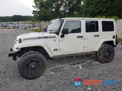 2014 JEEP WRANGLER UNLIMITED SAHARA 1C4HJWEG8EL182450 - główne zdjęcie licytacji z USA - miniatura