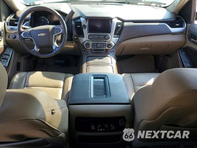 Zdjęcie 8 z 13 samochodu: 2016 CHEVROLET SUBURBAN VIN:1GNSKJKC7GR398594 - miniatura