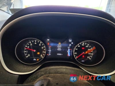 Zdjęcie 9 z 13 samochodu: 2018 JEEP COMPASS LATITUDE VIN:3C4NJDBB1JT479915 - miniatura