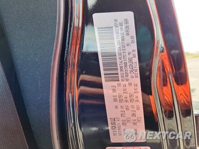 Zdjęcie 13 z 13 samochodu: 2017 JEEP WRANGLER UNLIMITED SPORT VIN:1C4BJWDG6HL634651 - miniatura