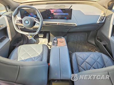 Zdjęcie 8 z 12 samochodu: 2026 BMW IX XDRIVE60 VIN:WB553CF04TCV38043 - miniatura
