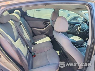 Zdjęcie 10 z 12 samochodu: 2013 HYUNDAI ELANTRA GLS VIN:5NPDH4AE3DH393397 - miniatura