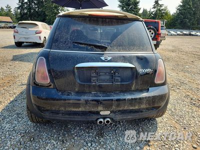Zdjęcie 6 z 12 samochodu: 2003 MINI COOPER S VIN:WMWRE33433TD63095 - miniatura