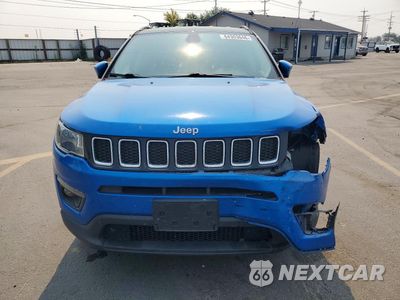 Piąte zdjęcie samochodu w środku: 2018 JEEP COMPASS LATITUDE VIN:3C4NJCBB9JT368877 - miniatura