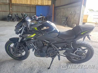 Trzecie zdjęcie samochodu z tyłu: 2024 KAWASAKI ER650 P VIN:ML5EREP15RDAB5566 - miniatura