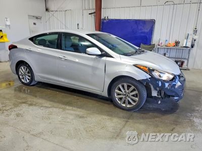 Czwarte zdjęcie samochodu z boku: 2015 HYUNDAI ELANTRA SE VIN:5NPDH4AE8FH603561 - miniatura
