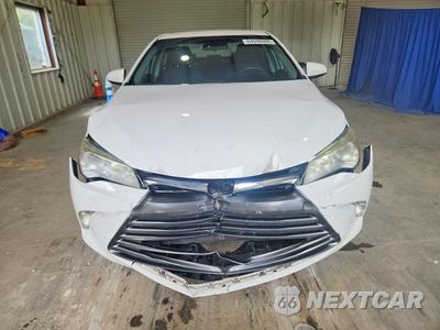 Piąte zdjęcie samochodu w środku: 2016 TOYOTA CAMRY LE VIN:4T4BF1FK2GR578191 - miniatura