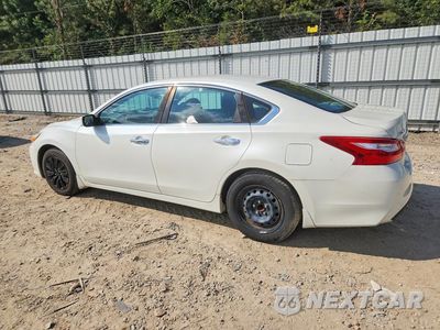 Drugie zdjęcie samochodu z przodu: 2017 NISSAN ALTIMA 2.5 S VIN:1N4AL3AP8HC142072 - miniatura
