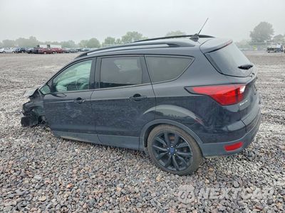 Drugie zdjęcie samochodu z przodu: 2019 FORD ESCAPE SE VIN:1FMCU0GD2KUC00816 - miniatura