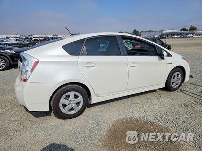 Trzecie zdjęcie samochodu z tyłu: 2011 TOYOTA PRIUS TWO VIN:JTDKN3DU3B1473137 - miniatura