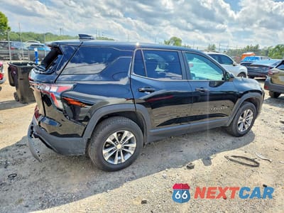 Trzecie zdjęcie samochodu z tyłu: 2026 CHEVROLET EQUINOX LT VIN:3GNAXHEG4TL301521 - miniatura