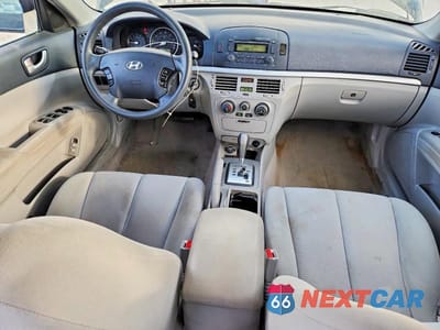 Zdjęcie 8 z 12 samochodu: 2008 HYUNDAI SONATA GLS VIN:5NPET46C48H378522 - miniatura