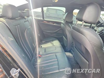 Zdjęcie 10 z 13 samochodu: 2018 BMW 530 XI VIN:WBAJA7C55JWC74701 - miniatura