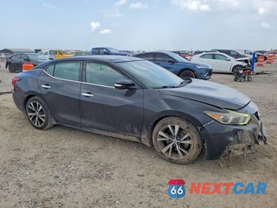 Czwarte zdjęcie samochodu z boku: 2017 NISSAN MAXIMA 3.5 S VIN:1N4AA6AP3HC394612 - miniatura