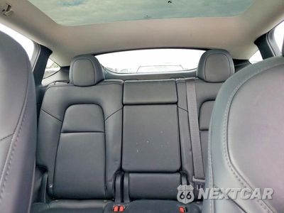 Zdjęcie 10 z 13 samochodu: 2024 TESLA MDL Y VIN:7SAYGDEE4RF207146 - miniatura