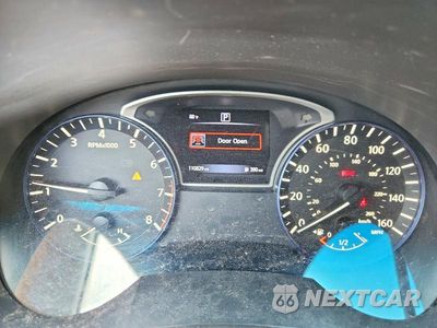 Zdjęcie 9 z 12 samochodu: 2017 NISSAN ALTIMA 2.5 SR VIN:1N4AL3AP5HN324140 - miniatura