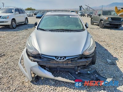Piąte zdjęcie samochodu w środku: 2016 HYUNDAI ELANTRA VALUE EDITION VIN:5NPDH4AE9GH763417 - miniatura