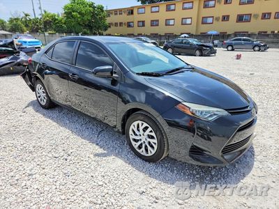 Czwarte zdjęcie samochodu z boku: 2019 TOYOTA COROLLA LE VIN:5YFBURHE6KP936487 - miniatura