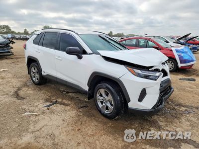 Czwarte zdjęcie samochodu z boku: 2025 TOYOTA RAV4 LE VIN:4T3LWRFV7SU197413 - miniatura