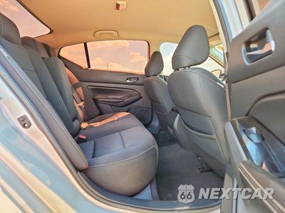 Zdjęcie 10 z 13 samochodu: 2021 NISSAN ALTIMA SV VIN:1N4BL4DV5MN313802 - miniatura