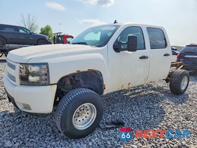 2008 CHEVROLET SILVERADO K1500 3GCEK13J48G253033 - główne zdjęcie licytacji z USA - miniatura