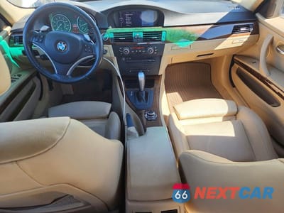 Zdjęcie 8 z 12 samochodu: 2009 BMW 328 XI VIN:WBAPK73569A455965 - miniatura