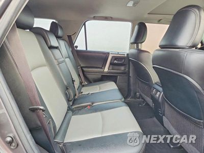 Zdjęcie 11 z 13 samochodu: 2015 TOYOTA 4RUNNER SR5 PREMIUM VIN:JTEBU5JR4F5237198 - miniatura