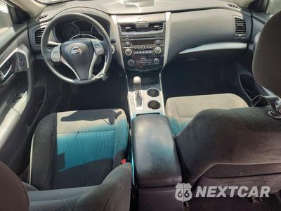 Zdjęcie 8 z 12 samochodu: 2015 NISSAN ALTIMA 2.5 S VIN:1N4AL3AP3FC269275 - miniatura