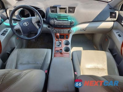 Zdjęcie 8 z 13 samochodu: 2008 TOYOTA HIGHLANDER LIMITED VIN:JTEES42A682105196 - miniatura