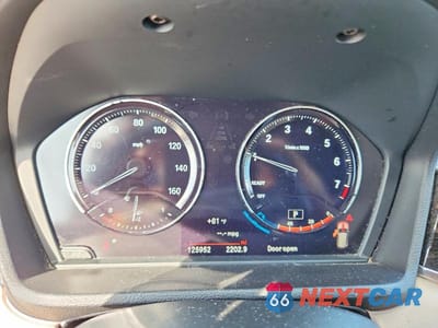 Zdjęcie 9 z 13 samochodu: 2018 BMW X1 XDRIVE28I VIN:WBXHT3C38J3H32609 - miniatura