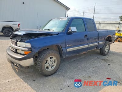 2001 CHEVROLET SILVERADO K1500 2GCEK19T211377907 - główne zdjęcie licytacji z USA - miniatura