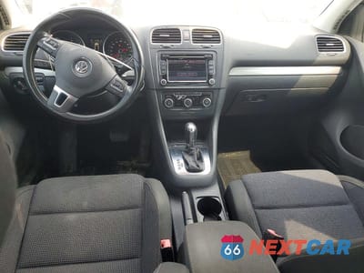 Zdjęcie 8 z 12 samochodu: 2013 VOLKSWAGEN GOLF VIN:WVWDM7AJ4DW062106 - miniatura
