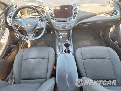 Zdjęcie 8 z 12 samochodu: 2018 CHEVROLET MALIBU HYBRID VIN:1G1ZF5SU6JF278380 - miniatura