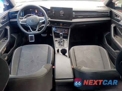 Zdjęcie 8 z 12 samochodu: 2026 VOLKSWAGEN JETTA SPORT VIN:3VWBW7BU8TM004991 - miniatura