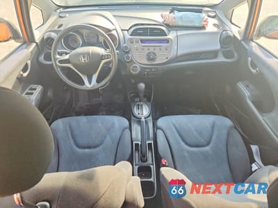 Zdjęcie 8 z 12 samochodu: 2009 HONDA FIT SPORT VIN:JHMGE88429S067866 - miniatura