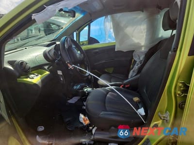 Zdjęcie 7 z 12 samochodu: 2014 CHEVROLET SPARK 1LT VIN:KL8CD6S93EC417272 - miniatura