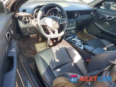 Zdjęcie 8 z 12 samochodu: 2018 MERCEDES-BENZ SLC 300 VIN:WDDPK3JA6JF154251 - miniatura