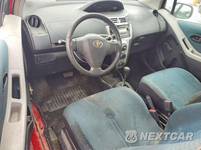Zdjęcie 8 z 14 samochodu: 2007 TOYOTA YARIS BASE VIN:JTDJT923175095527 - miniatura