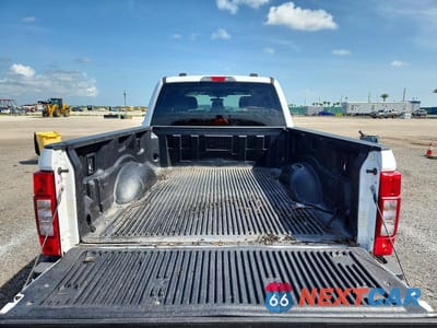 Zdjęcie 10 z 13 samochodu: 2022 FORD F250 SUPER DUTY VIN:1FT7W2B62NEF60896 - miniatura