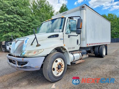 2014 INTERNATIONAL 4300 BOX TRUCK 1HTMMAAN1EH017150 - główne zdjęcie licytacji z USA - miniatura