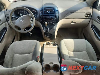 Zdjęcie 8 z 13 samochodu: 2005 TOYOTA SIENNA CE 7 PASSENGER VIN:5TDZA23C65S336472 - miniatura